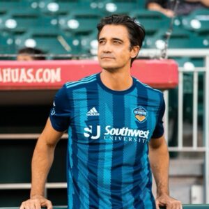 Gilles Marini Instagram - What an amazing time presenting the ball for the @eplocomotivefc . 
I LOVE EL PASO 
Thank you so very much for having me. 
#soccer #texas #football #comunity #boysandgirlsclub