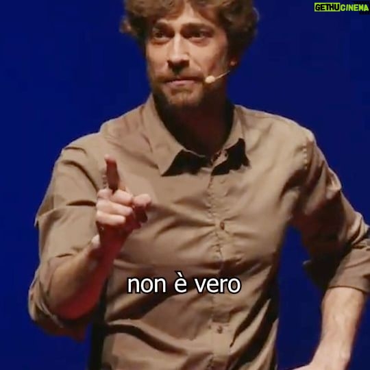 Giovanni Scifoni - 7.5K Likes - Il mio primo TedX. Mi accollo un tema che mi sta a cuore: "perchè non ci piace più il sesso?". Parlo di porno, morte, carne e altre cose leggere e spensierate. Se volete sbrindellarvi il video completo lo trovate su yutubb
@tedx_official
#perchènoncipiacepiùilsesso
