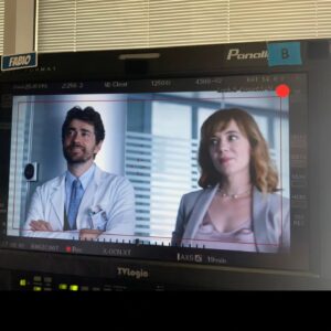 Giovanni Scifoni Instagram - Tra un po' in tivvù. Siamo belli come merilimmorrò
#doc3 undiciggennaio!
@docnelletuemani 
@lucaargentero @elisadieusanio @sara_lazzaro