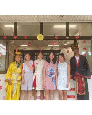 Gisele Chiam Instagram - NJC Chinese New Year '24 !!🧧😋

Took many cute pics with everyone today! haidilao called us after seeing our 科目三 dance🤭
.
.
.
.
.
.
.
#GiseleChiam #cny2024 #chinesenewyear2024 #njc #haidilaodance #新年快乐2024 #nationaljuniorcollege #cheongsam #GiseleChiamLookbook #teenactress #teenperformer #mediacollaborations #teeninfluencer Chiam #cny2024 #chinesenewyear2024 #njc #haidilaodance #新年快乐2024 #nationaljuniorcollege #cheongsam #GiseleChiamLookbook #teenactress #teenperformer #mediacollaborations #teeninfluencer #科目三 ＃科目三dance