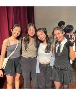 Gisele Chiam Instagram - NJC Talentime 2024 !!🕺🏻👨‍🎤🎸🎹🥁

Immensely grateful for all the support and cheers from everyone. They really powered me through my performance!💗 
Everyone did SUCH A GREAT JOB on stage, and I was honestly in awe watching them!😋😋 Such an amazing end to my term one!😚

🏆I’m so thankful for receiving the Talentime award  and had a blast performing for everyone! 🕺🏻

hope everyone’s throats are ok HAHAHA!!🙏🏻🙏🏻
.
.
.
.
.
.
#GiseleChiam #詹欣萱 #teenactress #teendancer #njctalentime2024 #njctalentime #kpopdance #popularkpopsongs #NJCians #thankyouforyoursupport  #kpopdancer #schooldancecompetition #mediacollaboration #teeninfluencer #nationaljuniorcollege #whynj #talentime #GiseleChiamLookbook #stylishoutfits #trendyteens