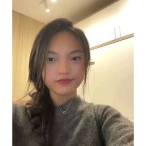 Gisele Chiam Instagram - 💇🏻👩🏻Side part moment...
.
.
.
.
.
#GiseleChiam #詹欣萱 ＃teenactress #teenperformer #sideparting #trendingreels #funvideos #teentrends #teenhairstyles #GiseleChiamLookbook #sidebraids #mediacollaborations #teeninfluencer #fashioncollaboration #teenstyle