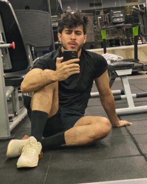 Giulio Mottola Instagram - Hola 🥑