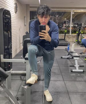Giulio Mottola Instagram - Me gusta esta versión 💪🏻

Pd: “Circunstancial” es el nombre de mi próximo sencillo 📢