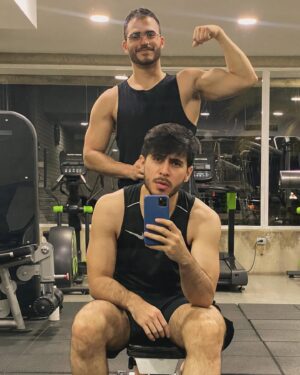 Giulio Mottola Instagram - Hola 🥑