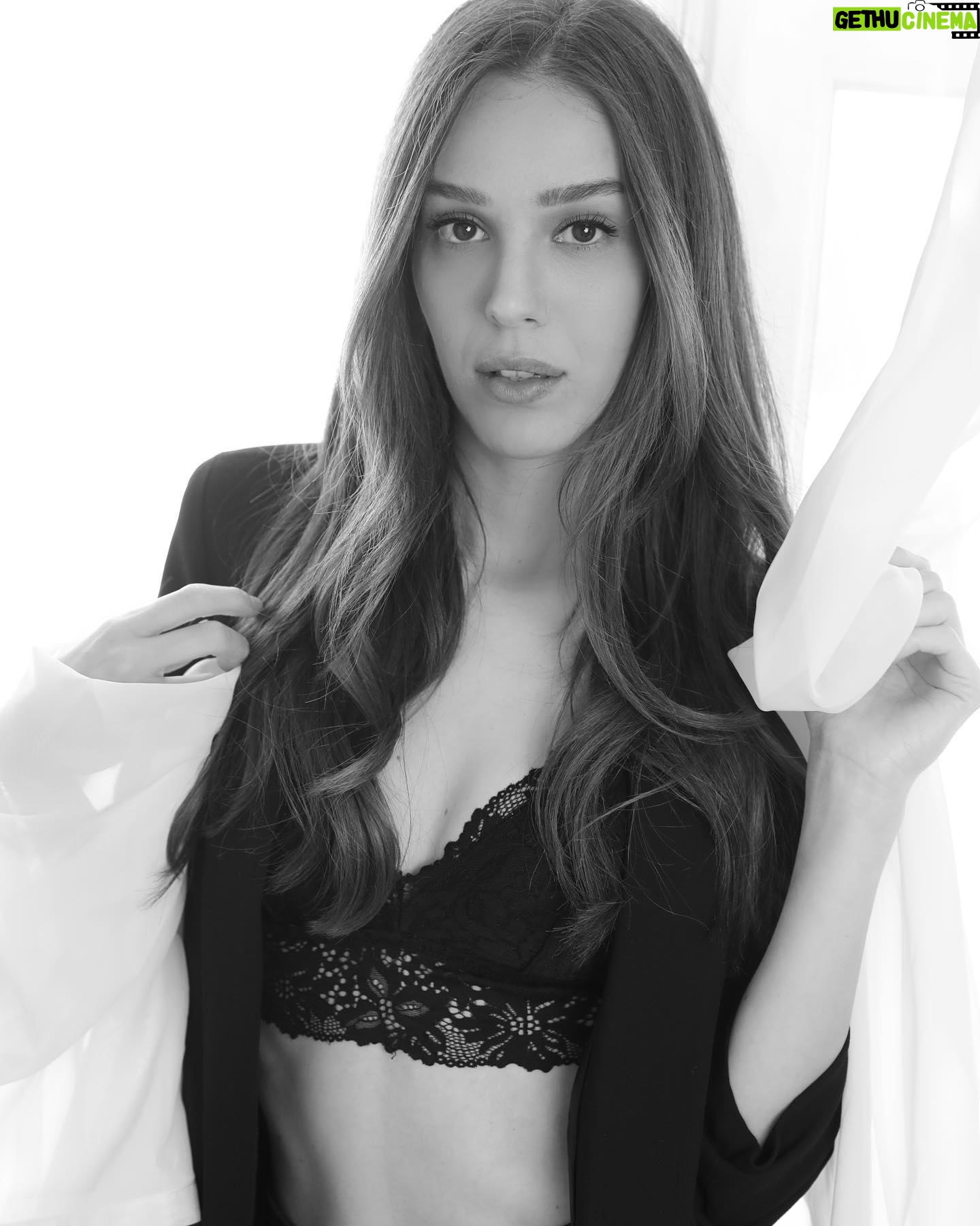 Gizem Kala - 3 Likes -