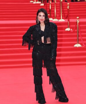 Gizem Soysaldı Instagram - 💜 @mmkf_official #moscow #moscowfilmfestival #redcarpet #closingceremony #moscowinternationalfilmfestival 💜 @tatiana_kozina_ 💜 pr: @eunal71 💜 styling: @laprendapr 💜 hair&make up: @salondolores @rbg.ru @alteregoitaly.ru 💜#gizemermansoysaldı #gizemermansoysaldi