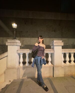 Gladys Li Instagram - dope days, chill nights, good company, and mellow vibes💯💌🪩