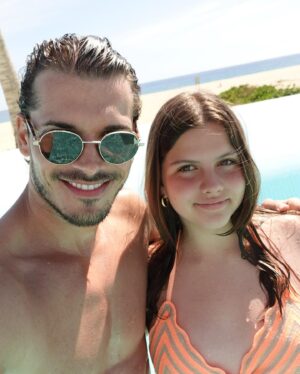 Gleb Savchenko Instagram - Happy Birthday to my beautiful daughter! 🎂❤️ 
You’ve grown into an amazing young lady, and I couldn’t be prouder. Wishing you a lifetime filled with health, happiness, and the realization of all your dreams. I miss you more than words can express, and I can’t wait to see you very soon. I hope your day has been absolutely fantastic. Papa loves you so, so much! ♥️