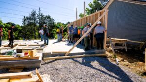 Glenn Jacobs Instagram - Thanks to everyone who took part in yesterday's Bipartisan Build for @knoxhabitat!