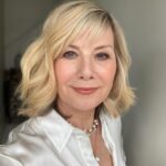 Glynis Barber