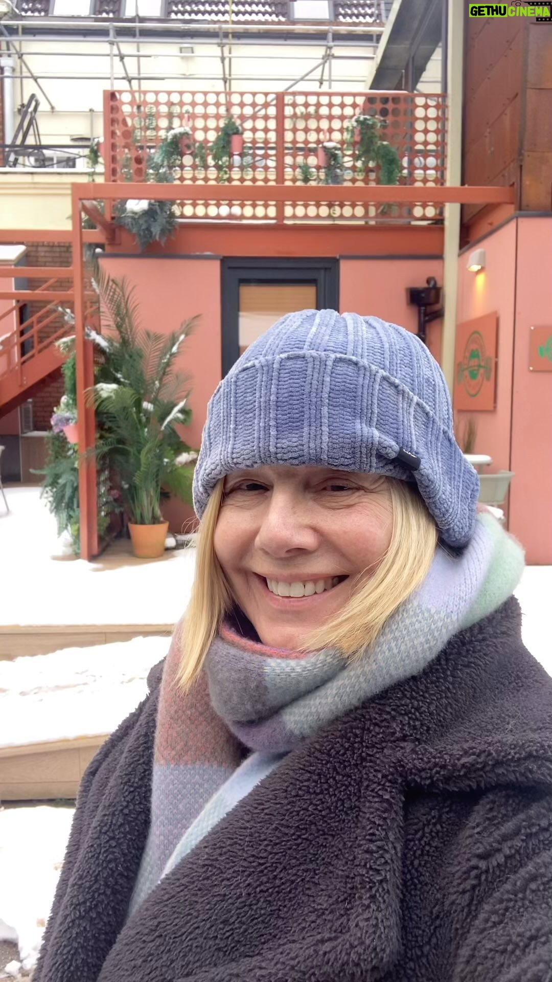Glynis Barber - 1.6K Likes - I know I know! Snow can be a real pain but it was still a lovely surprise stepping off the train in Liverpool today and seeing a winter wonderland. @hollyoaksofficial #snowday