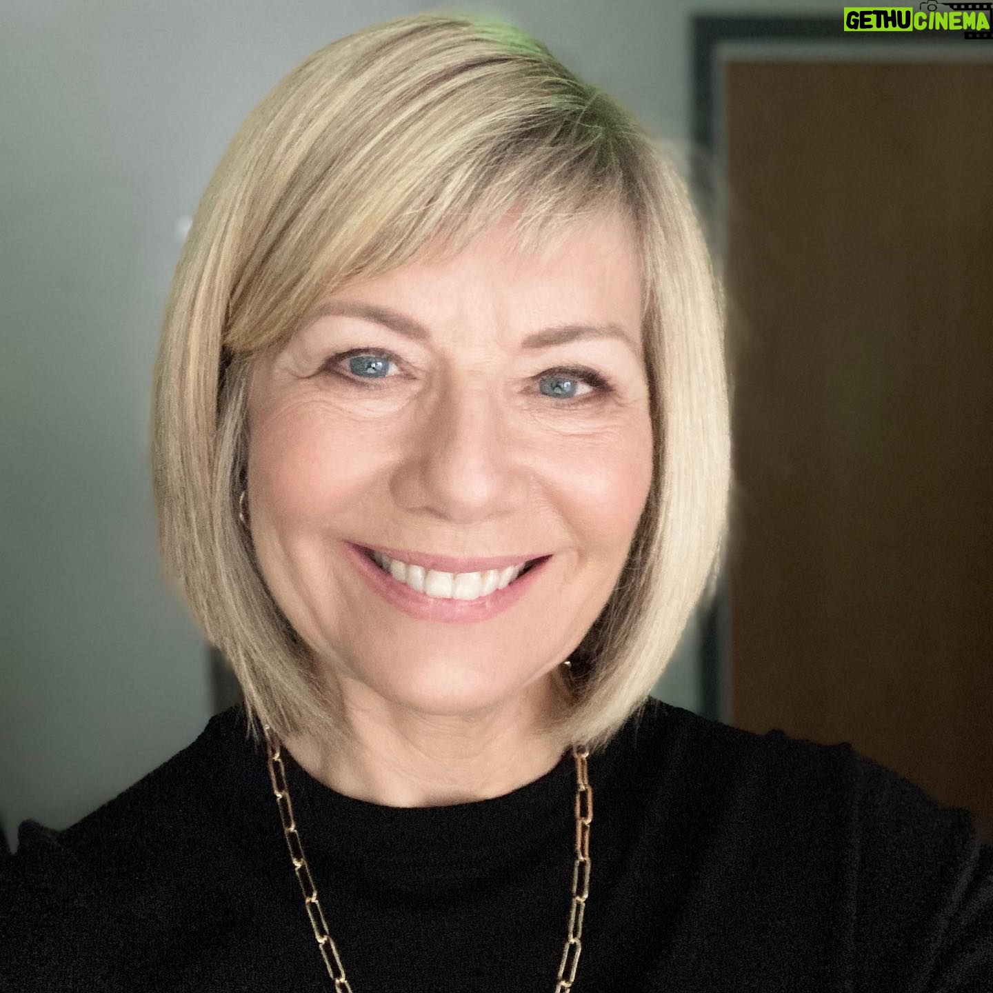 Glynis Barber - 2.1K Likes - Did you know I have a website and YouTube channel dedicated to beauty and healthy ageing?
Loads of health and diet tips, stress and anxiety help, beauty products and treatments.
To find out more check out @agelessbyglynisbarber. I’d love a follow while you’re there? 🙏
#health #wellbeing #beauty #skincaretips #ageless