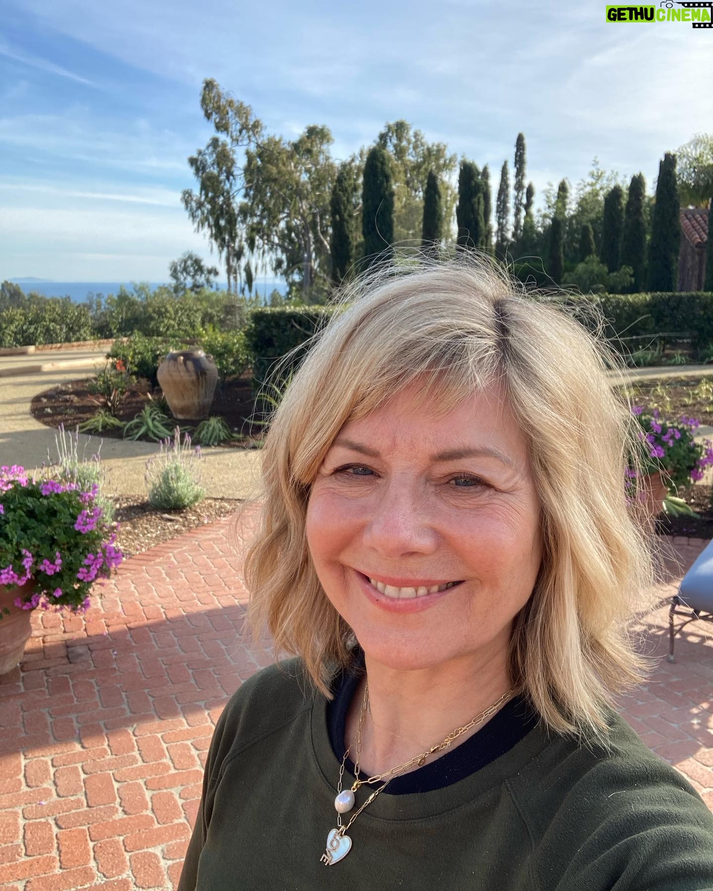 Glynis Barber - 1.9K Likes - #tbt to a month ago in California. We lucked out and had lots of lovely sunshine in the midst of their unusually cold and wet winter. #sunnydays