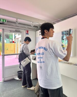 Go Kyung-pyo Instagram - 