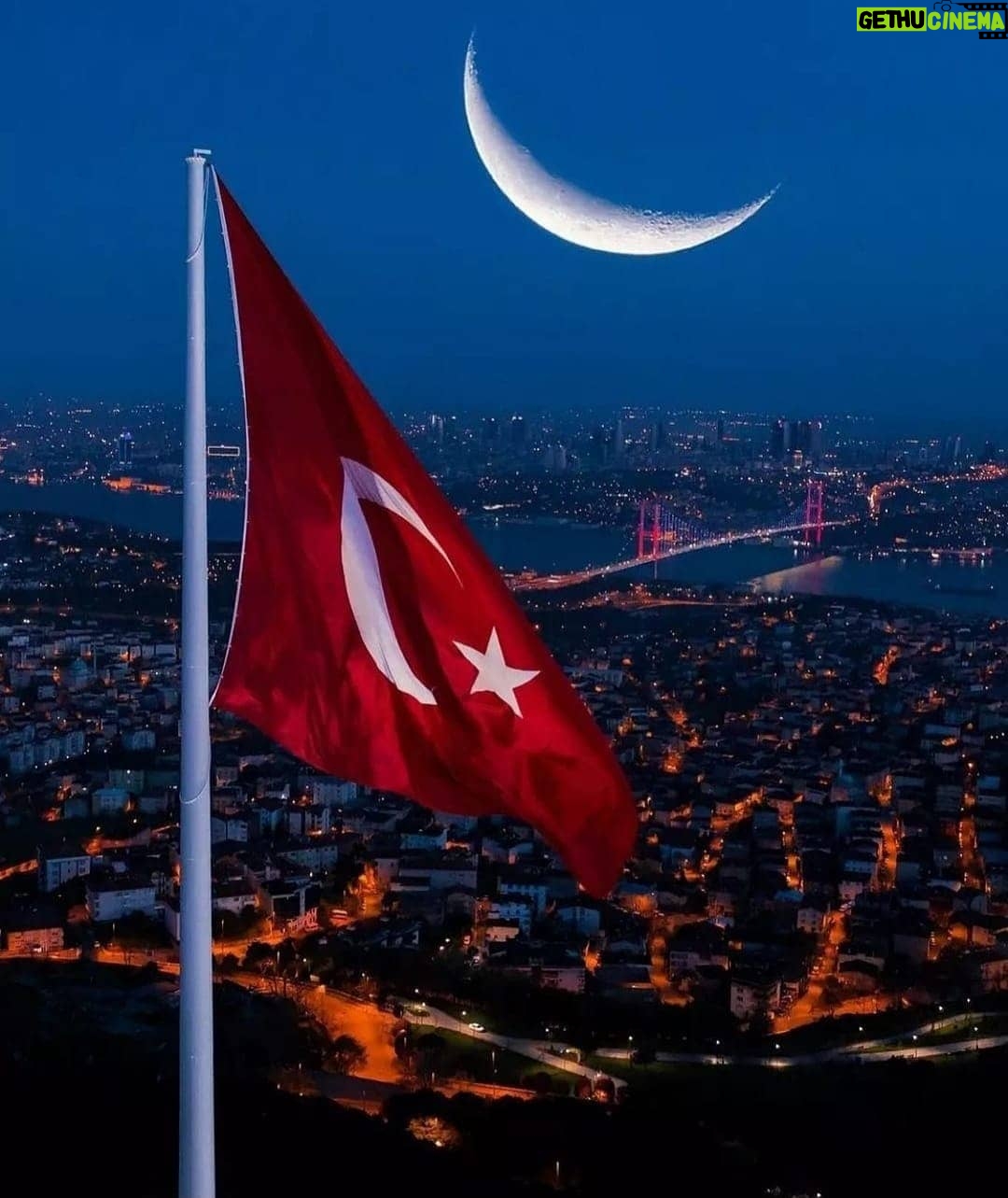 Gökhan Atalay - 8.9K Likes - Demokrasi ve Milli Birlik👊