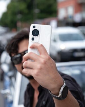 Gökhan Keser Instagram - Ufak bir boğaz turu ve bolca selfie.. :) 

Her bir inci beyazı Huawei P60 Pro da tıpkı İstanbul gibi eşsiz.. 🫠

@huaweimobiletr

#HuaweiP60Pro
#işbirliği