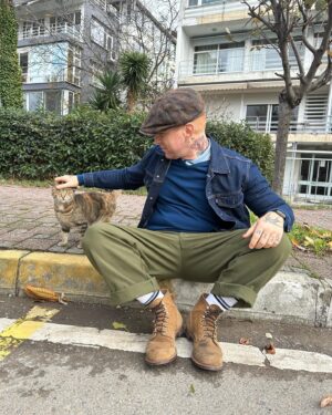 Gökhan Özoğuz Instagram - Hayatın anlamı süprizlerle kaplı . 
#cats