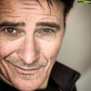 Goran Visnjic Instagram - I've been on the posting hiatus for a while... hope everyone is doing good in these crazy times...😊...
Lots of love...🤗...😊...❤️...