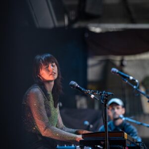 Gordi Instagram - MELBOURNE NIGHT 1 w @boniver 

Round 2 and last show of the tour tonight!! 

📸 2-3 @timlambert_