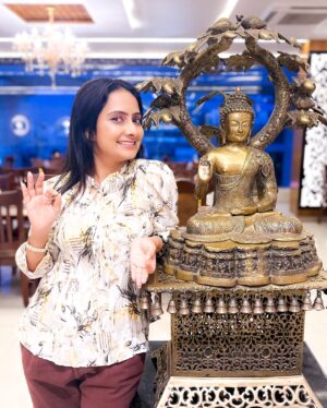 Gouri Nair Instagram - ‘You are not obligated to win but you are obligated to keep trying to the best that you can do everyday ‘♾️😍❤️

#gourinairsocialmedia #gourinairinstagram #gourinairactress #gourinairartist #gourinair
#love #fashion #instagram #photooftheday #art #photography #beautiful #nature #happy #follow #cute #travel #song #songs #bangalore 
#today #love #instagram #instagood #like #photography #follow #life #photooftheday #picoftheday #happy #me #instadaily #nature #fashion #beautiful