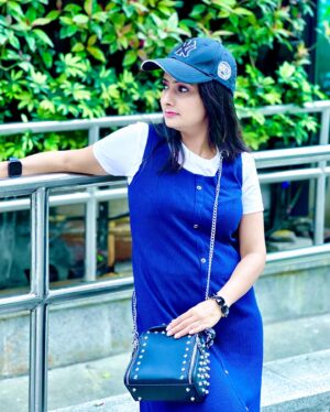 Gouri Nair Instagram - Once in a life, right in the middle of a mundane life, love gives us a fairy tale !! ❤️♾️

#gourinairsocialmedia #gourinairinstagram #gourinairactress #gourinairartist #gourinair
#love #fashion #instagram #photooftheday #art #photography #beautiful #nature #happy #follow #cute #travel #song #songs #bangalore 
#today #love #instagram #instagood #like #photography #follow #life #photooftheday #picoftheday
