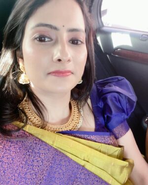 Gouri Nair Instagram - All of me loves all of you!!! ♾️😍🥰

#gourinairsocialmedia #gourinairinstagram #gourinairactress #gourinairartist #gourinair #nfdc #indianembassy #tiffest  #today #love #instagram #instagood #like #photography #follow #life #photooftheday #picoftheday #happy #me #instadaily #nature #fashion #beautiful #photo #art #likeforlikes #motivation