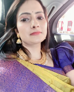 Gouri Nair Instagram - All of me loves all of you!!! ♾️😍🥰

#gourinairsocialmedia #gourinairinstagram #gourinairactress #gourinairartist #gourinair #nfdc #indianembassy #tiffest  #today #love #instagram #instagood #like #photography #follow #life #photooftheday #picoftheday #happy #me #instadaily #nature #fashion #beautiful #photo #art #likeforlikes #motivation