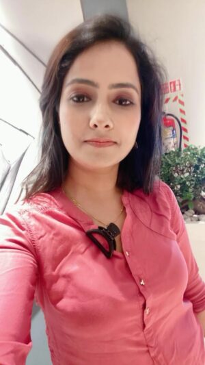Gouri Nair Instagram - ‘The biggest life you can ever live is the life of your dreams’ Happy Sunday Dearipies❤️♾️

#gourinairsocialmedia #gourinairinstagram #gourinairactress #gourinairartist #gourinair
#today #love #instagram #instadaily #nature #fashion #beautiful #photo #art #likeforlikes #motivation #smile #style #day #music #now #insta #selfie #myself #l #trending