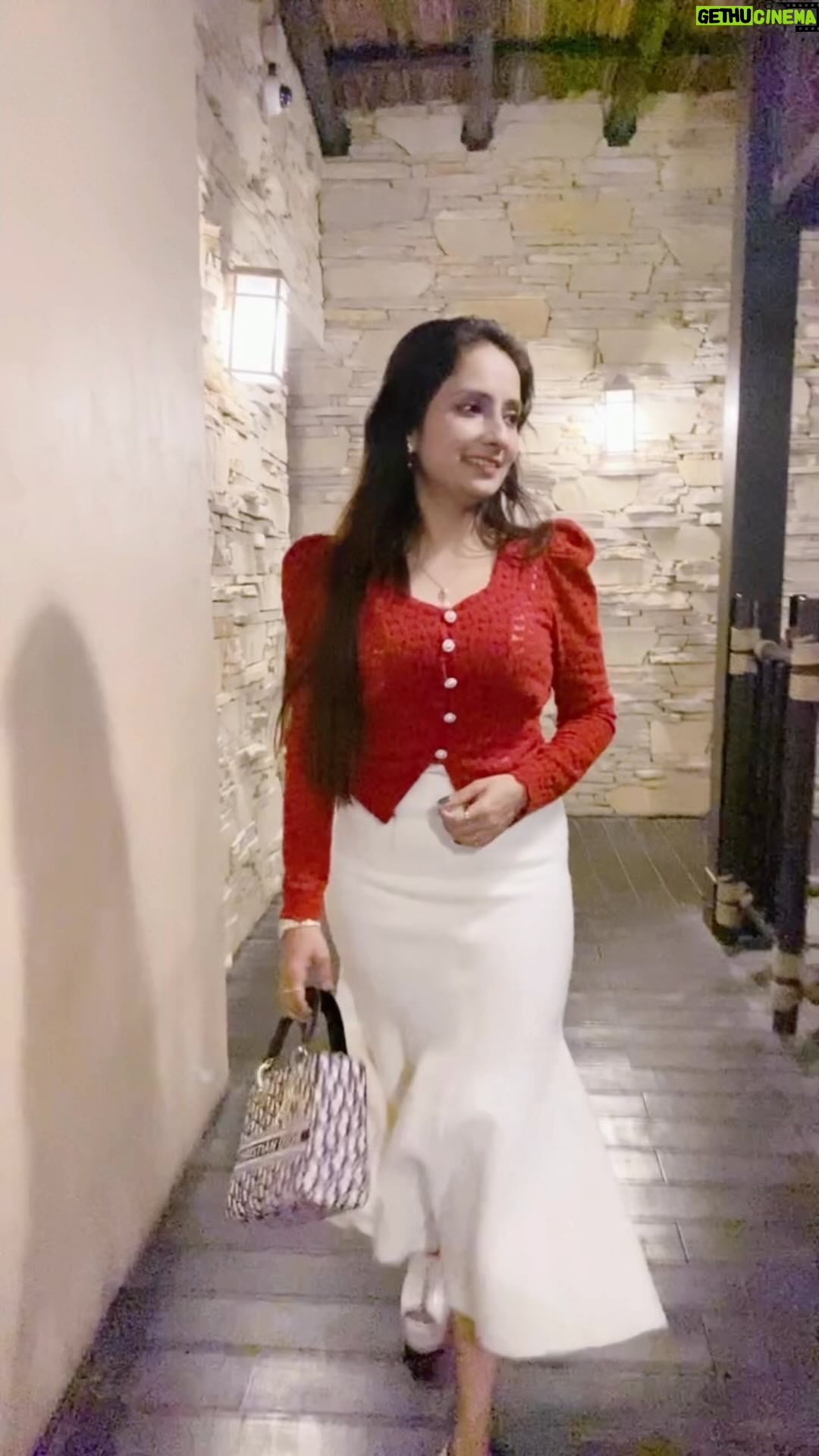 Gouri Nair - 79 Likes - ‘ For beautiful eyes, look for the good in others!!
For beautiful lips, speak only words of kindness!!
And For poise, walk with the knowledge that you are never alone!!’ ♾️😍
#cinemanainternationalfilmfestival #sultanateofoman #muscat #musandam #gourinairsocialmedia #gourinairactress #gourinairartist #gourinair
#trending #viral #filmfestival #film #festival #oman #filmphotography #woman #instamoment #filmisnotdead #moment #fujifilm #womensfashion #filmmaking #filmcamera #filmmaker #films #filmphoto #happymoments #festivals #filmlife #filmforever 🇴🇲