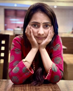 Gouri Nair Instagram - "Be bold, be brave enough to be your true self."❤️😍♾️

#gourinairsocialmedia #gourinairinstagram #gourinairactress #gourinairartist #gourinair
#love #fashion #instagram #photooftheday #art #photography #beautiful #nature #happy #follow #cute #travel #style #instadaily #repost #food #beauty #instalike #photo #me