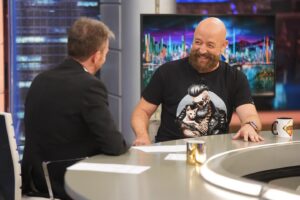 Goyo Jiménez Instagram - Hoy ha venido a divertirse a El Hormiguero, ¡@goyojimenez!

#goyojimenez #improvisacion #risas #monologo #miseryclass #humor #elhormiguero #GoyoEH