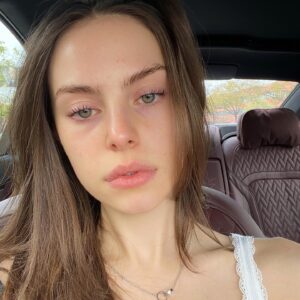 Grace Beedie Instagram - ⛅️