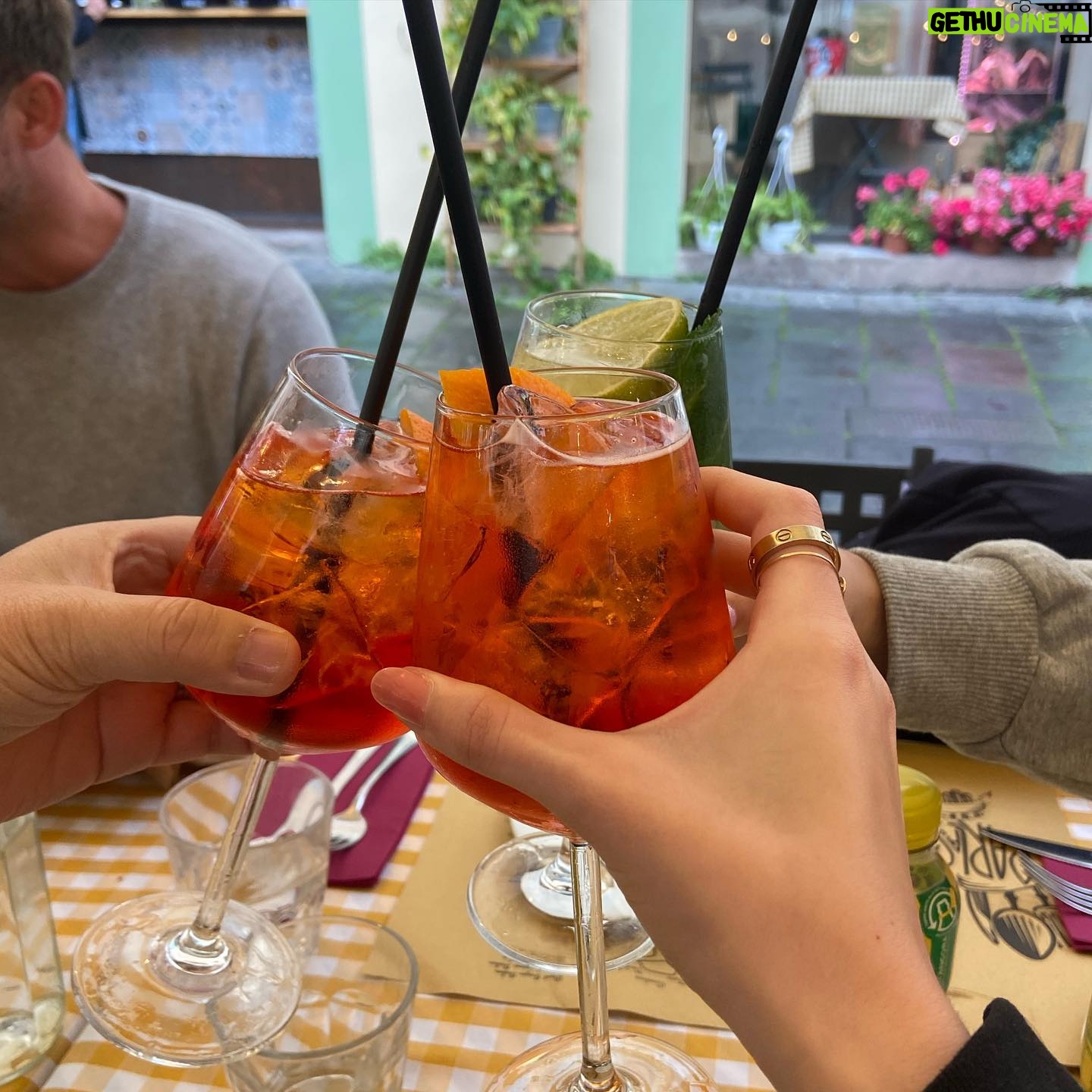Grace Kaufman - 1.3K Likes - Trio says ciao!