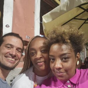 Grace Passô Instagram - TáBaTa aniversário quase mês passado
recepção carioca
Amei, gentes, amei