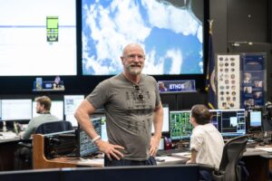 Graham McTavish Instagram - I watched the TV with my Father in 1969 as Neil Armstrong united the world in a moment of inspiring Hope.  I grew up wanting yo be only one thing-an astronaut. Thankyou @nasa for the next best thing: having the honour to stand on the floor of Mission Control in Houston, to see the International Space Station pass over New Zealand, to climb into the Artemis capsule that will begin our next great adventure in manned space travel, to meet the incredible people who work to make this all happen, and to meet a real life astronaut Mark Vande Hei. To call it a dream come true scarcely does justice to a truly wonderful day. #aboysdreamcometrue #astronauts #spacetravel