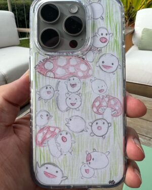 Graham McTavish Instagram - My youngest daughter and I went to see “The Boy and the Heron” by Hayao Miyazaki ( So soooo good!!!) We both loved the Wara Wara’s in the movie so she designed this case for the back of my phone ❤️#prouddad #phoneart #theboyandtheheronfanart #hayaomiyazaki