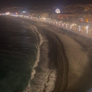 Graham McTavish Instagram - The timeless beauty of Nice and the mesmerising quality of the ocean. #nicetimes #therolllingdeep