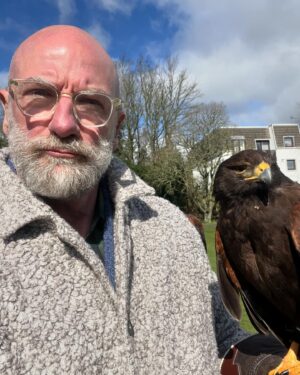 Graham McTavish Instagram - The Highlands Part 1. Just back from another visit to Scotland. A fabulous night at Blair castle for the Keepers of the Quaich ceremony. As you can see a giant Quaich along with a giant haggis ( very rare to still find one in the wild of that size), and the wonderful Robert Lovie delivering a tremendous “address”. The video is NOT me shooting a haggis. The hawk is named Margo and thanks as always to @garancedore for making me look half decent! @thegleneagleshotel @blair.castle.atholl.estate