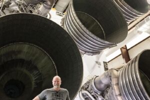 Graham McTavish Instagram - I watched the TV with my Father in 1969 as Neil Armstrong united the world in a moment of inspiring Hope.  I grew up wanting yo be only one thing-an astronaut. Thankyou @nasa for the next best thing: having the honour to stand on the floor of Mission Control in Houston, to see the International Space Station pass over New Zealand, to climb into the Artemis capsule that will begin our next great adventure in manned space travel, to meet the incredible people who work to make this all happen, and to meet a real life astronaut Mark Vande Hei. To call it a dream come true scarcely does justice to a truly wonderful day. #aboysdreamcometrue #astronauts #spacetravel