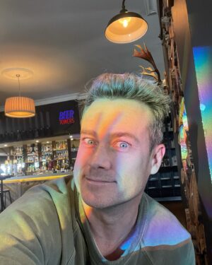 Grant Denyer Instagram - ‘What light through yonder window breaks?’ - Romeo & Juliet 🌈