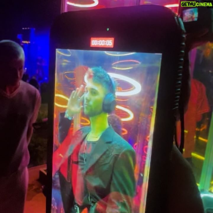 Grant Knoche - 2.9K Likes - thank you for last night @sonyelectronics š¤āØ