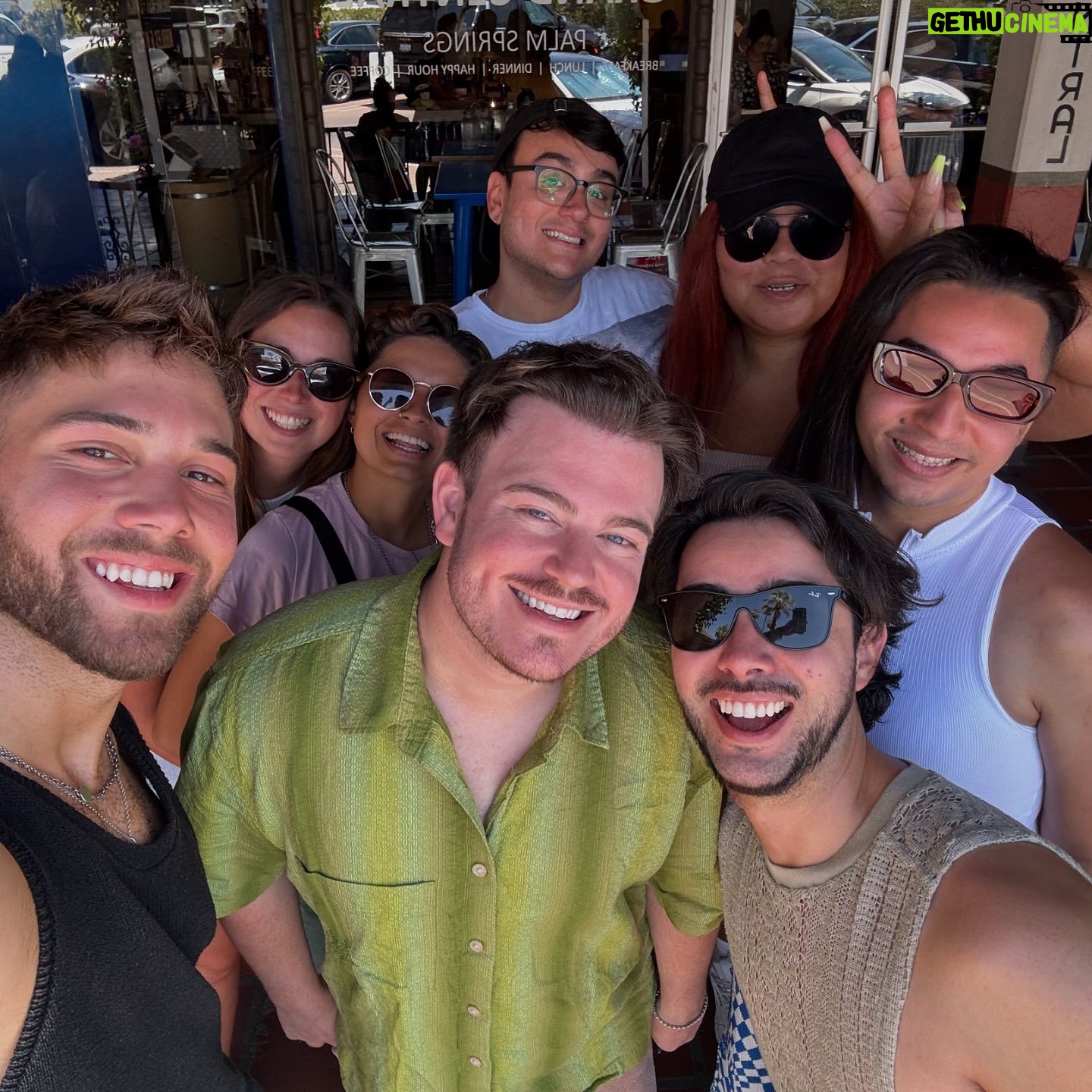 Grant Knoche - 6K Likes - did someone say “4 day weekend”? ☀️🤠🌴🌊