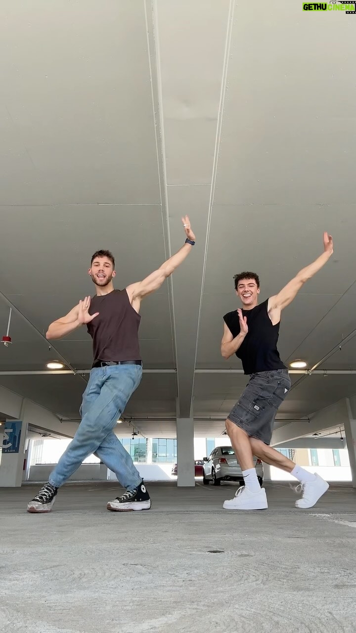 Grant Knoche - 4.7K Likes - ⦠AND WEāRE BACK! @brandtczerniski #dance #INTRUSIVETHOUGHTS
