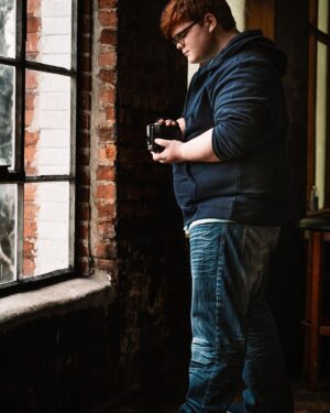 Grayson Thorne Kilpatrick Instagram - Who else is looking forward to the weekend? Photo credit  @jstovallphotography set design by @delia.lindsey @stellaralchemysocialmedia at the @gtkprshooting_the_stars @gtkprtalent . #jamesstovall #jstovallphotography #gtkprtalent #teenactor #huntsville #losangeles