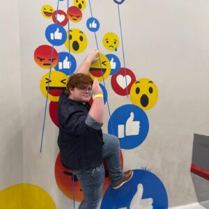 Grayson Thorne Kilpatrick Instagram - I love going to @museumofillusions.usa in Hollywood it’s the best place ever