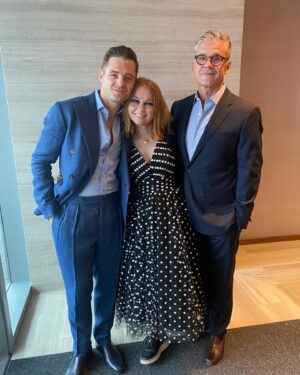Greg Berlanti Instagram - So it’s @sarahsowitty bday today and everyone on here is going to say what a badass she is and SHE IS- but I know and love her for her empathy, huge heart, brilliant sense of humor, fearless dedication to other living beings (humans and animals) and the warm artistic soul that lies beneath all of it. Thank you Sarah for all you do for all of us that are blessed to have you in our lives. ❤️ (ps. Your bday is the best thing to ever happen during a Mercury retrograde ;)).
