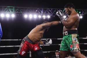Greg Hardy Instagram - We went live from Philly in @teamcombatleague and it was a great show.  Big ups to @venum for supplying those sexy gloves they felt amazing and thanks to my opponent for bringing the fight so we could bang but now I got the rust off I’m ready to do damage so stay tuned for the next one 👊🏽👊🏽👊🏽