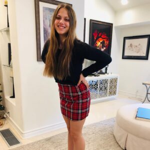 Greg Nicotero Instagram - To my funny, warm, beautiful, loving and brilliant Alyssa on her 15th birthday!  The joy you bring us every day brings light and love into our lives!  Best monster kid ever!!! I love you tons!  #happybirthday