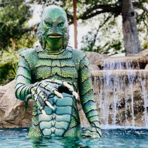 Greg Nicotero Instagram - So this is what happen when you throw your full size fiberglass Creature from the Black Lagoon into the swimming pool...IT comes to life and tries to drown you!
#universalmonsters #stayingbusy #quarantinelife #knbefxgroup #creaturefromtheblacklagoon